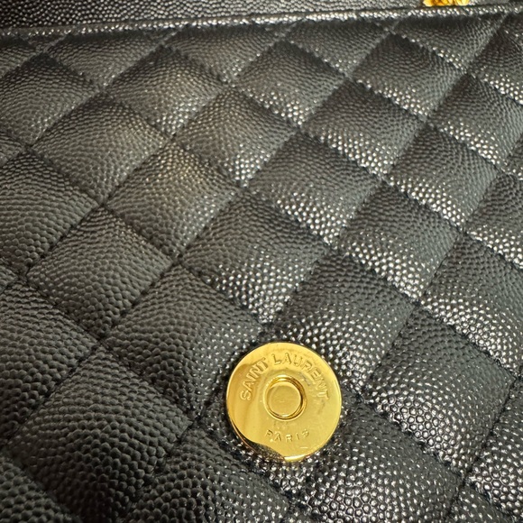 YSL SAINT LAURENT ENVELOPE SMALL QUILTED LEATHER CROSSBODY BAG - Picture 10 of 13